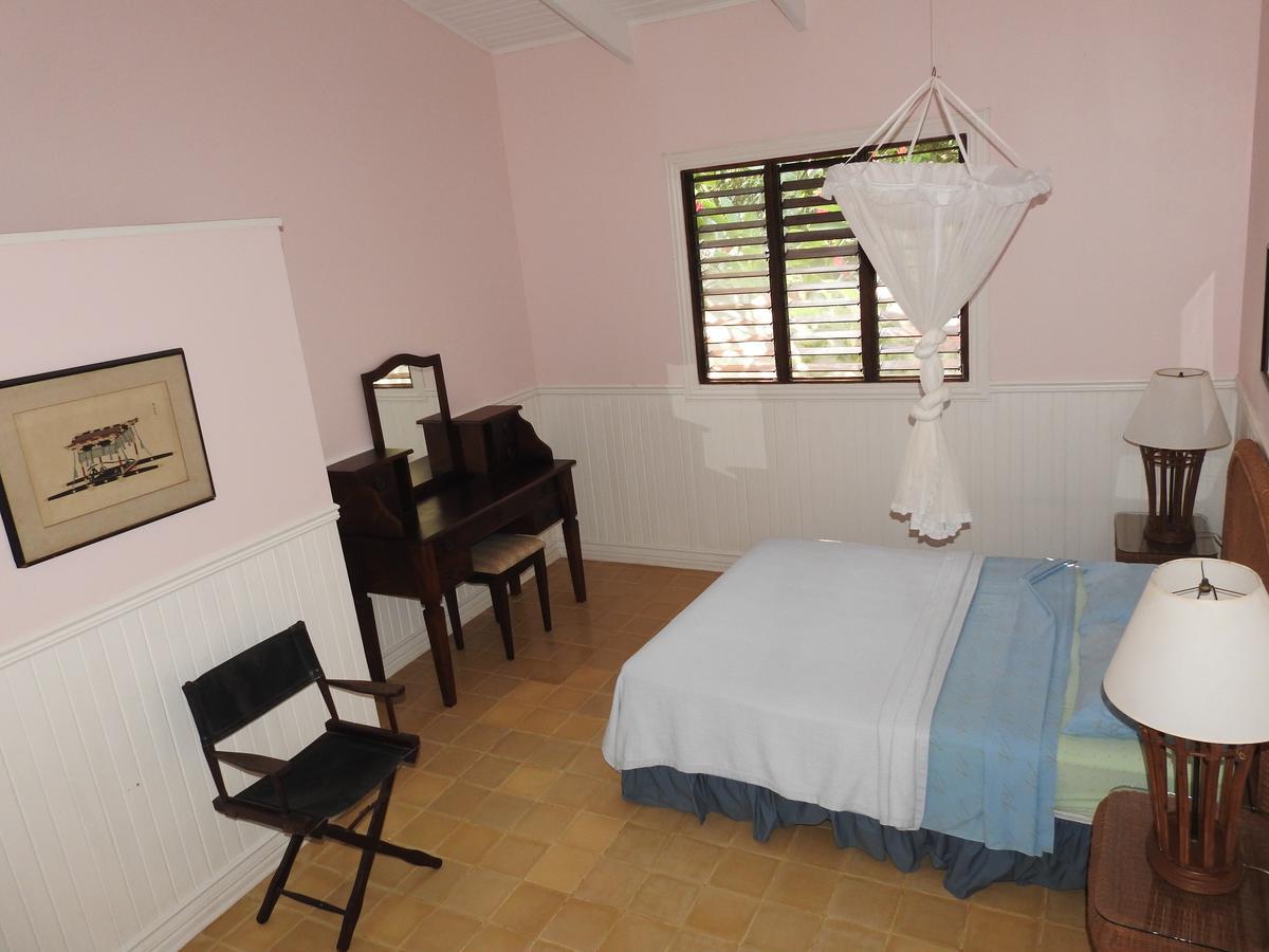 Playa Negra Guesthouse كويتا المظهر الخارجي الصورة