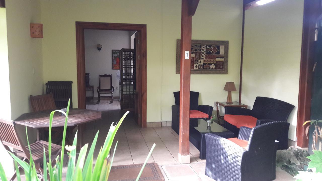 Playa Negra Guesthouse كويتا المظهر الخارجي الصورة